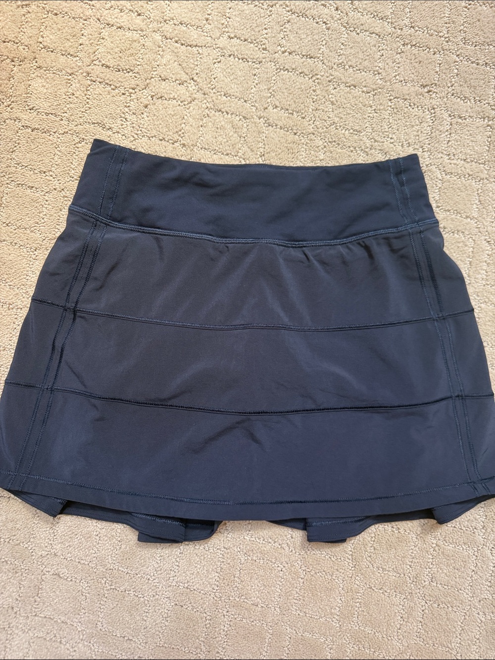 Lululemon Mid-Rise Pace Rival
Skirt Long size 2 Navy
